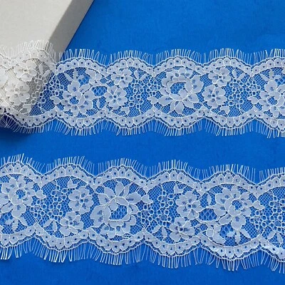 Borde de encaje francés de pestañas blancas brillantes de 3 yardas para costura/artesanía/novia/3,5" de ancho Foto 1 de 4