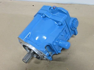 Neu Vickers MVE19 Hydrostatmotor von CaseIH für 4000 und 5000 Wickler - Bild 1 von 6