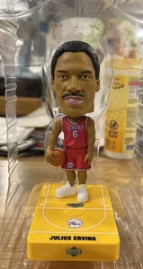 2001-02 Upper Deck Play Makers Julius Erving Bobblehead New in Open Box - Bild 1 von 3