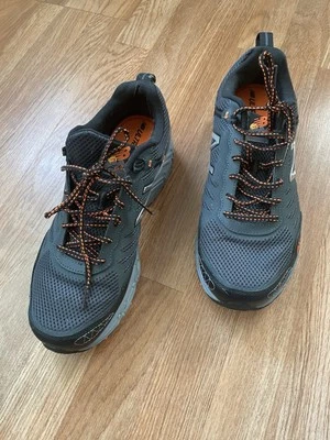 Zapatillas deportivas New Balance 573 V3 grises para hombre talla 11 4E Foto 1 de 4