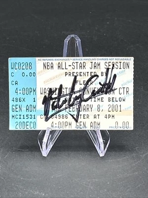 Boleto firmado por el miembro del Salón de la Fama Nate Archibald Foto 1 de 2