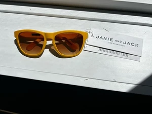 NEW Janie and Jack Yellow Unisex Sunglasses 0-2 years Sunnies Vacation Beach UVA - Picture 1 of 2