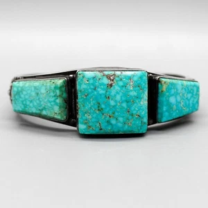 VINTAGE NAVAJO BIRDS EYE KINGMAN TURQUOISE & STERLING BRACELET by VERDY JAKE - Picture 1 of 5
