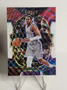 2022-23 Panini Select De'Aaron Fox Red White Blue Wave Prizm 13 Sacramento Kings - Bild 1 von 2