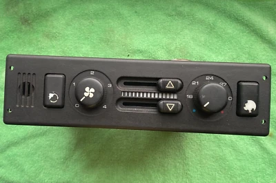 Centralina climatizzatore Porsche 911 964 RS LHD 96465904500 - Immagine 1 di 4