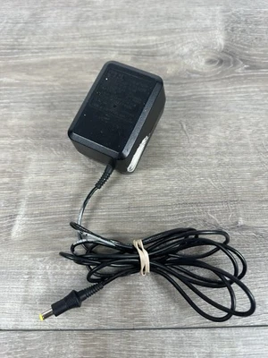 Adaptador de CA Fuente de Alimentación Sega Genesis Modelo 2 MK-2103 Original OEM 10V DC 0.85A Foto 1 de 3