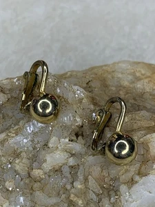 VTG Signed NAPIER Earrings Gold Tone Ball Round Clip On - Picture 1 of 10