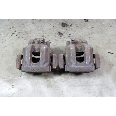 BMW E46 M3 2001-2006 //M Par de pinzas de freno traseras de fábrica con soportes de soporte OEM Foto 1 de 4
