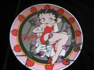 Betty Boop Bed Of Roses Collectable Plate Vandor - Picture 1 of 4