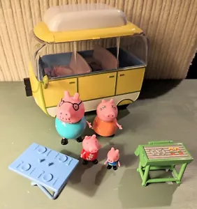 Peppa Pig Yellow Camper Van With A Pull Out Orring And (4) Figures 2 Accessories - Picture 1 of 20