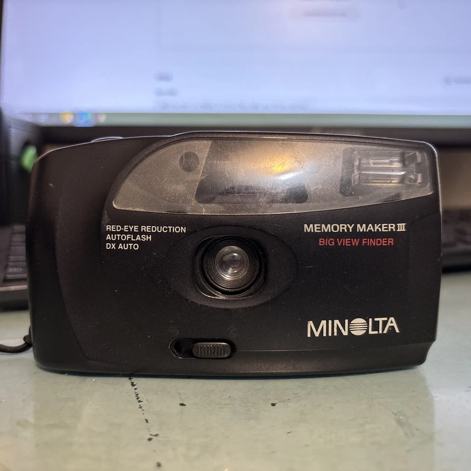 Minolta Memory Maker III 35mm Film Point and Shoot Camera - Image 1 of 4