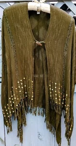 Women's Sweater Poncho Knit Shawl One Size Open Front Fringed Button Closure EUC - Picture 1 of 7
