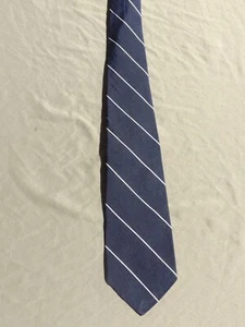 Cravatta Brooks Brothers Makers tutta seta tessuto in Inghilterra vintage blu navy-bianco - Foto 1 di 3