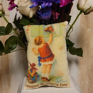 Happy Mothers Day Lil Girl & Flower Vintage Inspired Tuck Pillow Peg / Door Hang - Picture 1 of 1
