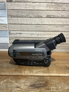 SONY HANDYCAM CCD-TR620E VIDEO-8 ANALOGUE VIDEO CAMERA 8MM WORKING - Picture 1 of 10
