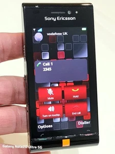 Sony Ericsson Satio U1i (Unlocked) 3G Smartphone Immaculate Condition With Chagr - Picture 1 of 11