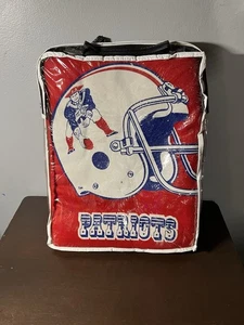 VINTAGE NEW ENGLAND PATRIOTS WOOL STADIUM BLANKET ORIGINAL CASE GREAT CONDITION - Picture 1 of 8