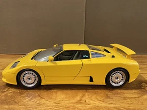 1:18 Burago, Bugatti 11GB, gelb Die Cast - Bild 1 von 7