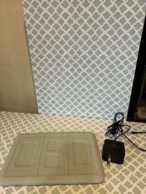 Phone Charger HALO 4-in-1 Wireless Charging Mat Silver - Image 1 of 4