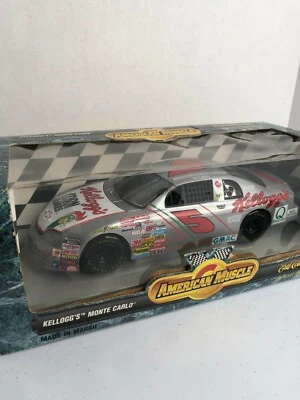 NASCAR American Muscle Terry Labonte Kellogg's Corn Flakes Monte Carlo 1:18 - Image 1 of 4