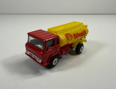 Vintage Yatming Shell Gas Tanker Truck Diecast Car 1/64 - Image 1 of 4