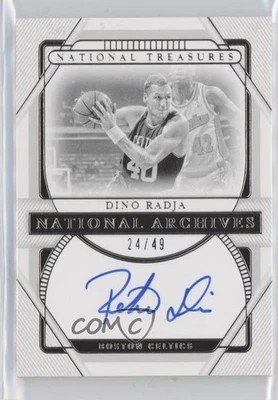 Tinta Panini National Treasures Archives 2020-21/49 Dino Radja #NA-DIN Auto Salón de la fama Foto 1 de 2