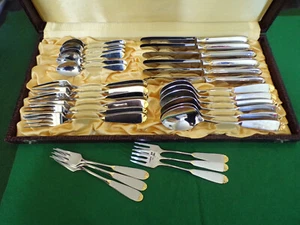 WMF Modell PRISMA GOLD Tafelbesteck für 6 Personen 30 Teile in Cromargan TOP - Bild 1 von 12