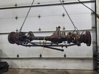2005-2007 Ford F350 Super Duty SRW 3.73 Ratio Front Axle Assy Tested 88K - Image 1 of 4