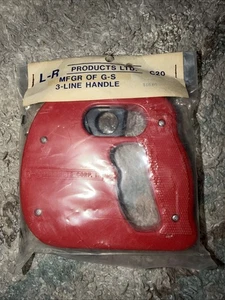 Model Airplane 3 Line Handle  G&S MFG. L-R C-20 Product LTD Red Sealed - Picture 1 of 3