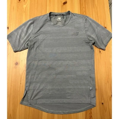 New Balance Mens Athletic Short Sleeve Tee Shirt Small - Image 1 of 4