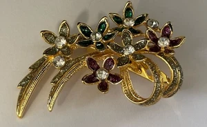 Broche prendedor de ancho de 2” con cristales brillantes florales arremolinados tono dorado - Imagen 1 de 4
