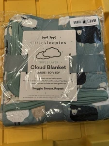 Little Sleepies Little Sheepies cloud blanket - Picture 1 of 2