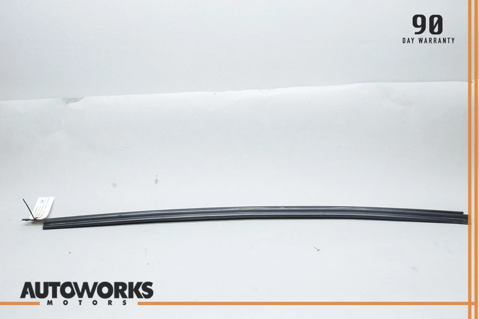 83-87 Porsche 944 Front Left Door Window Weather Strip Inner Rubber Seal OEM - Image 1 of 4