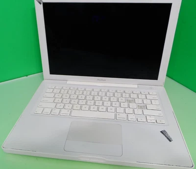 Apple Macbook 13" A1181 Core 2 Duo 2 GHz 1GB RAM MacOS X 10.6.8 - Image 1 of 4