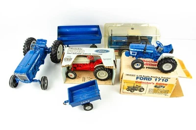 Ertl Ford Tractor Lot 1/16 1710 Golden Jubilee 4600 815 Ford 1/32 846 Vesatile - Image 1 of 4