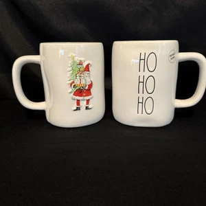 Rae Dunn 2-seitige Weihnachtsmann Tassen Ho Ho & I’m On The Nice List 2er Set Neu ohne Etikett - Bild 1 von 13