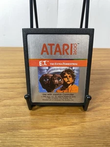 E.T. The Extra-Terrestrial (Atari 2600, 1982) - Picture 1 of 6