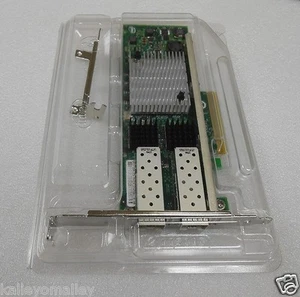 Intel E10G42AFDAGP5 10 Gigabit AF DA Dual Port Server Adapter New Clamshell Pckg - Picture 1 of 1