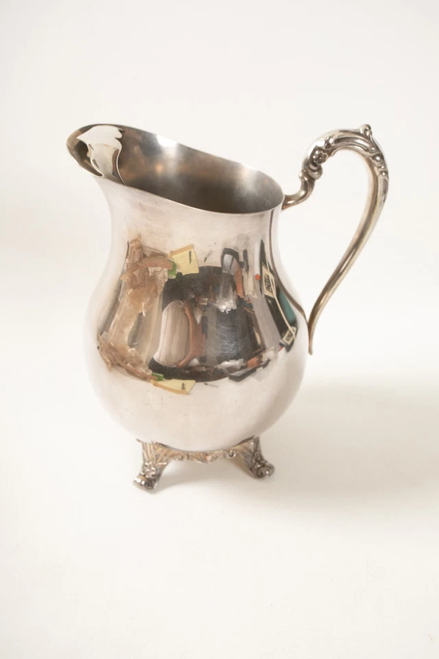 FB Rogers (UD2) Water Pitcher 3707 (JSF6) Silverplate 9" Tall Silver TM 1883 Foto 1 de 4