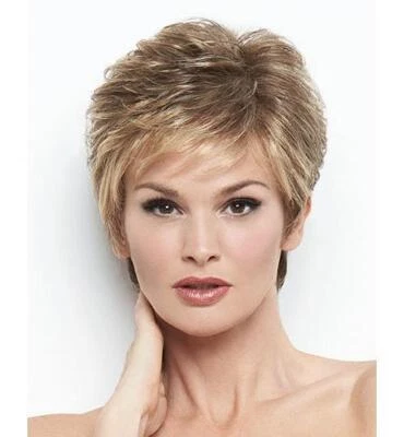  Crushing on Casual Elite | Raquel Welch | Monotop delantero de encaje  Foto 1 de 4