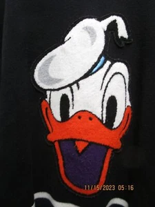 GUCCI DISNEY DONALD DUCK COLOR BLOCK EMBROIDERED SWEATER SWEATSHIRT SIZE MEDIUM - Picture 1 of 6