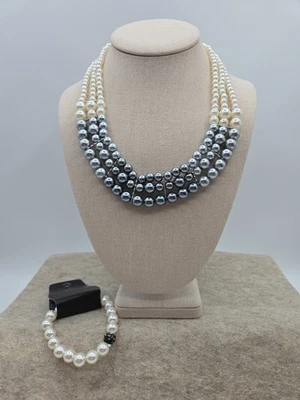 PAPARAZZI JEWELRY Faux Pearl Necklace & Earrings Set NWT Silver Tone/Bracelet  - Image 1 of 4