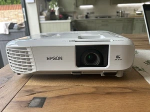Epson EB-X39 Long Throw 3500 Lumens 3LCD Projector - Picture 1 of 9