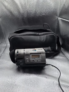 Sony CCD-TR517 HI8 8mm Video8 camera Camcorder VCR Player Video Transfer - Picture 1 of 5