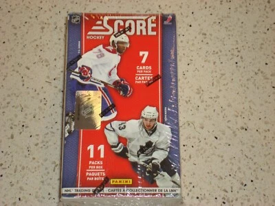 2010-11 PANINI SCORE HOCKEY - FACTORY SEALED BLASTER BOX - Image 1 of 4