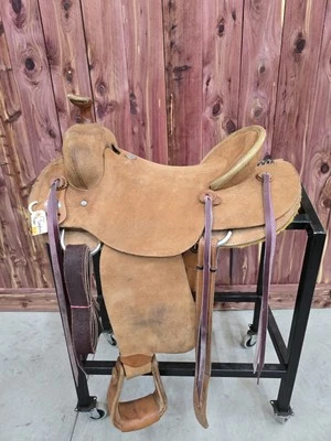 17" Longhorn Natural Roughout Ranch Roper - Image 1 of 4