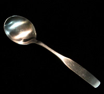 Oneida Community Stainless Bennington Pattern Pick Your Piece Choice Beautiful - Image 1 of 4