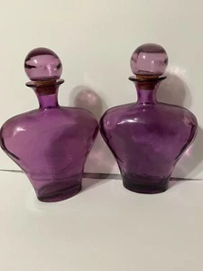 Vintage Pier 1 Imports Decorative Heavy Purple Glass Bottle with Stopper. - Picture 1 of 6