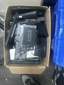 Lotto lavoro 70 batterie portatili non testate/non funzionanti per pareti elettriche - Foto 1 di 1