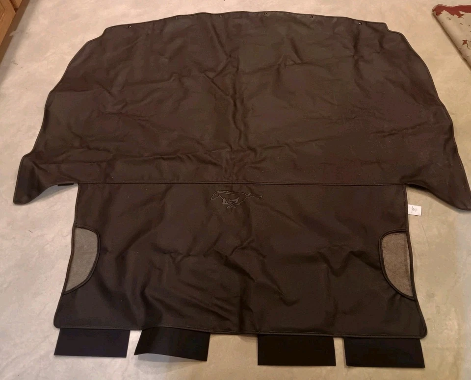 Черный верхний чехол для Ford Mustang 1999-2004 годов выпуска модель XR3Z-76501A42-AA - Изображение 1 из 4